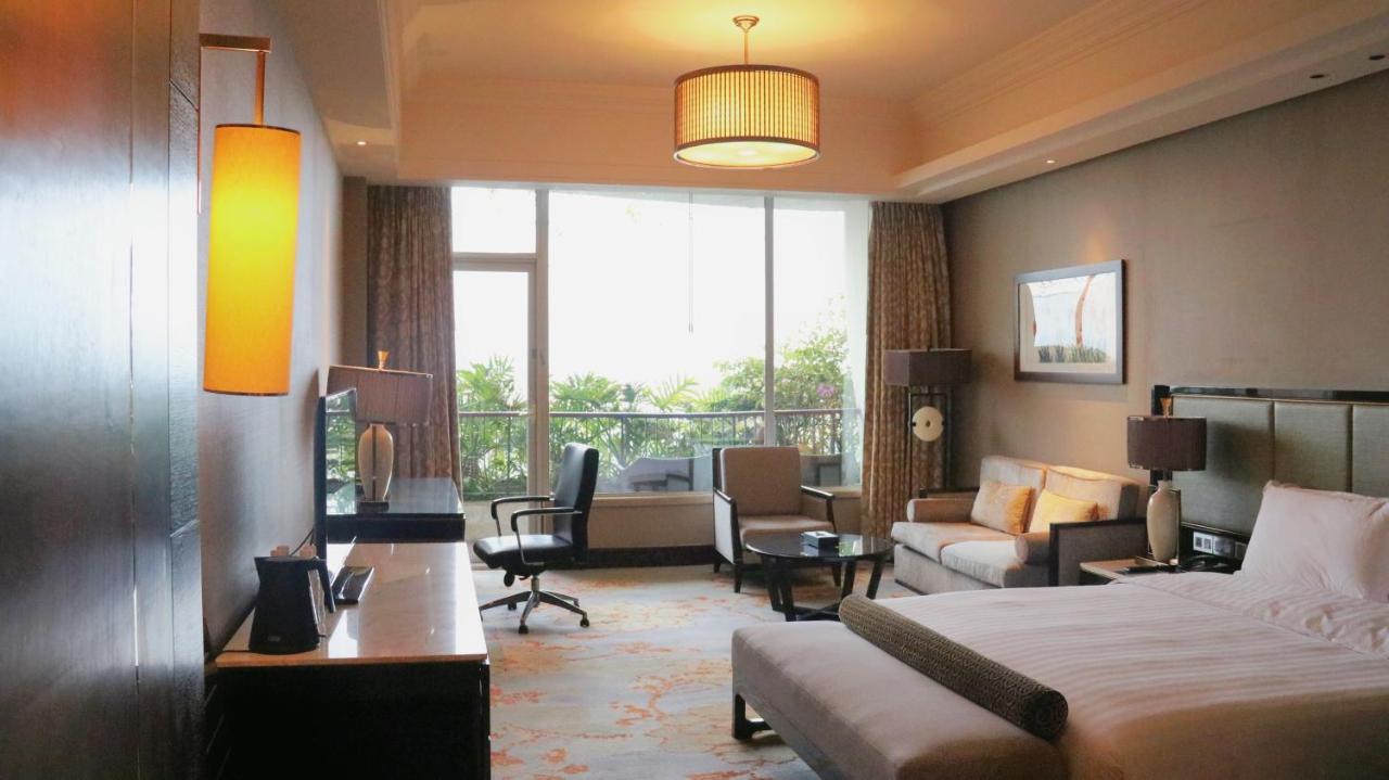InterContinental Heilong Lake, an IHG Hotel Meishan  Buitenkant foto
