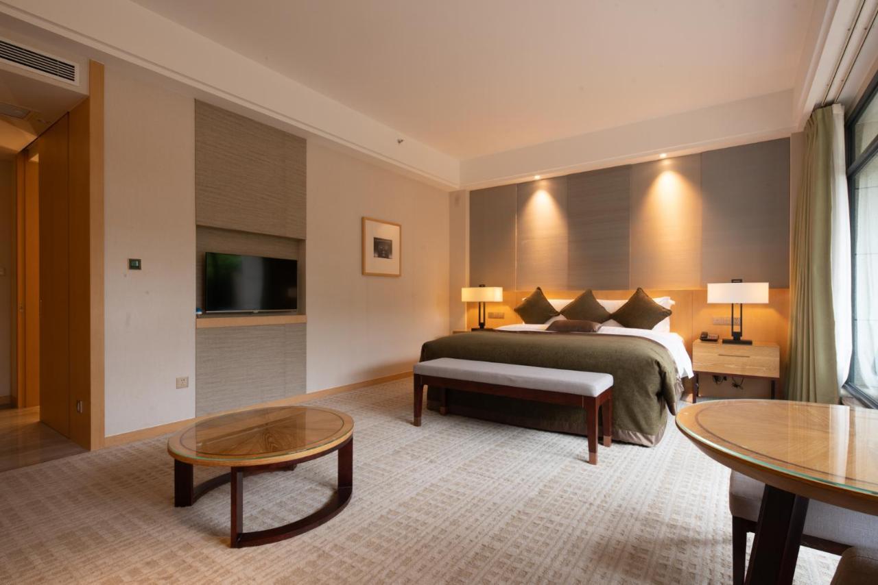 InterContinental Heilong Lake, an IHG Hotel Meishan  Buitenkant foto