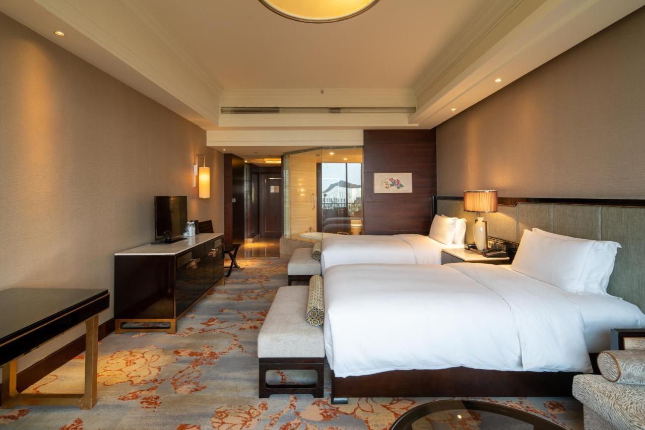 InterContinental Heilong Lake, an IHG Hotel Meishan  Buitenkant foto