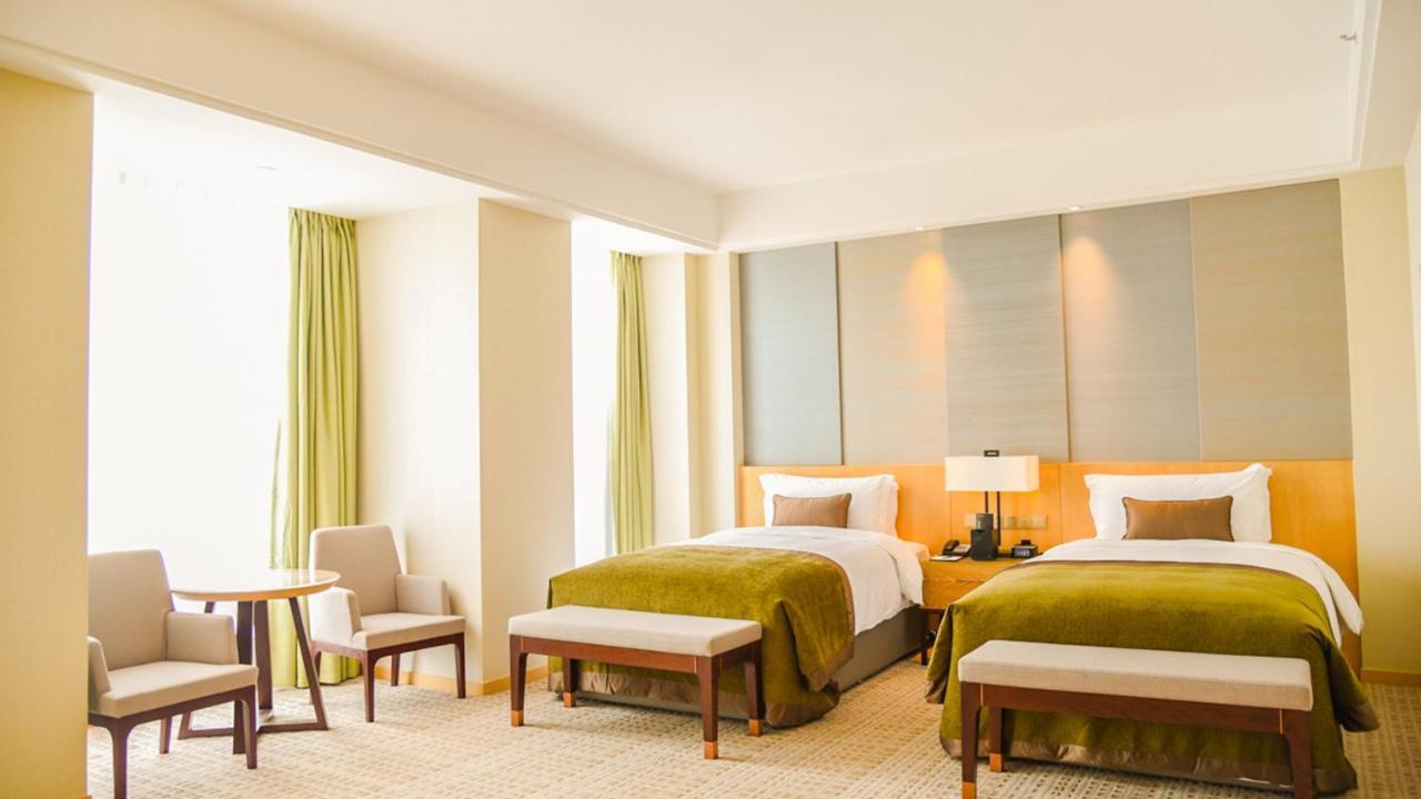 InterContinental Heilong Lake, an IHG Hotel Meishan  Buitenkant foto
