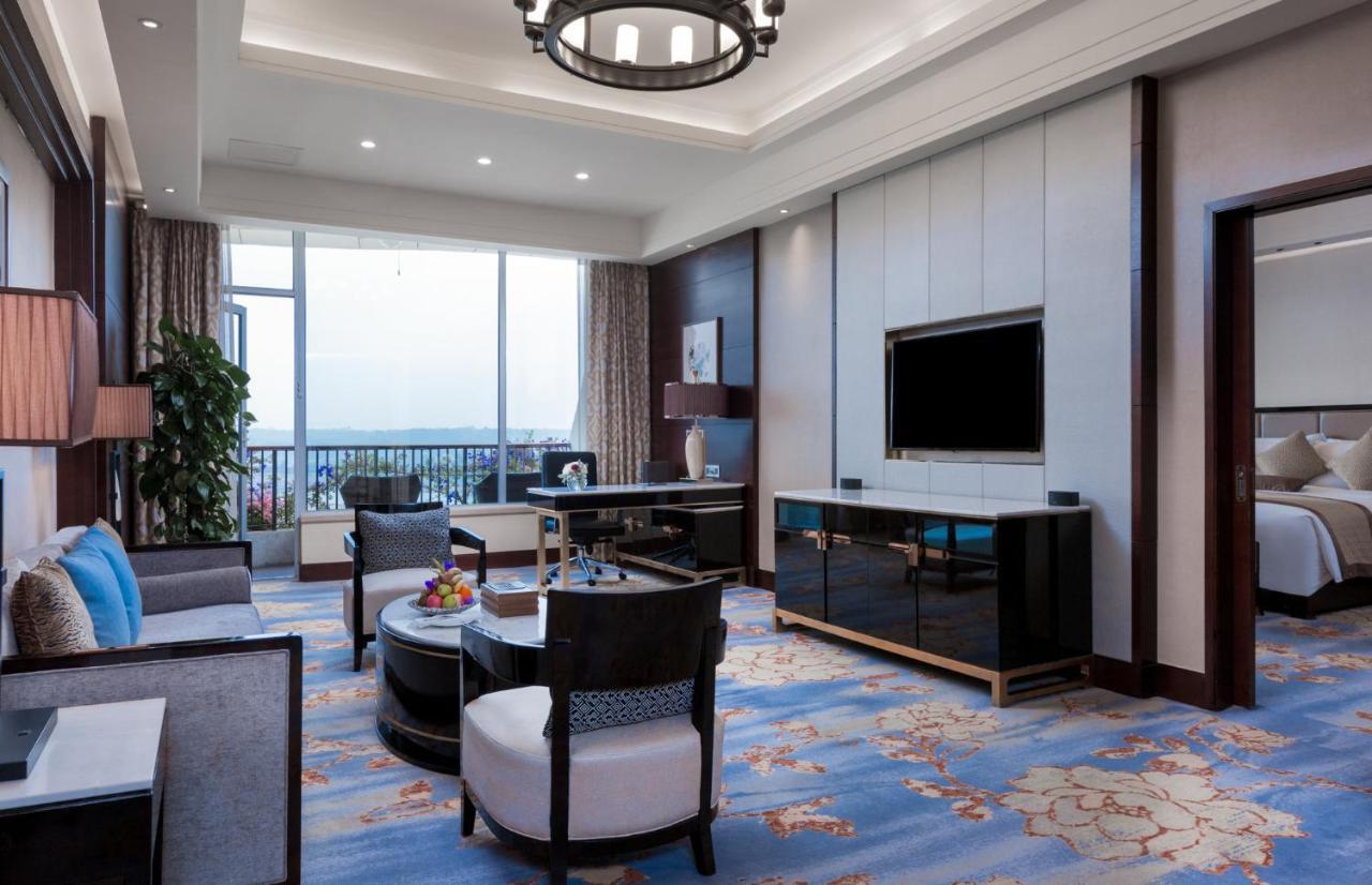 InterContinental Heilong Lake, an IHG Hotel Meishan  Buitenkant foto