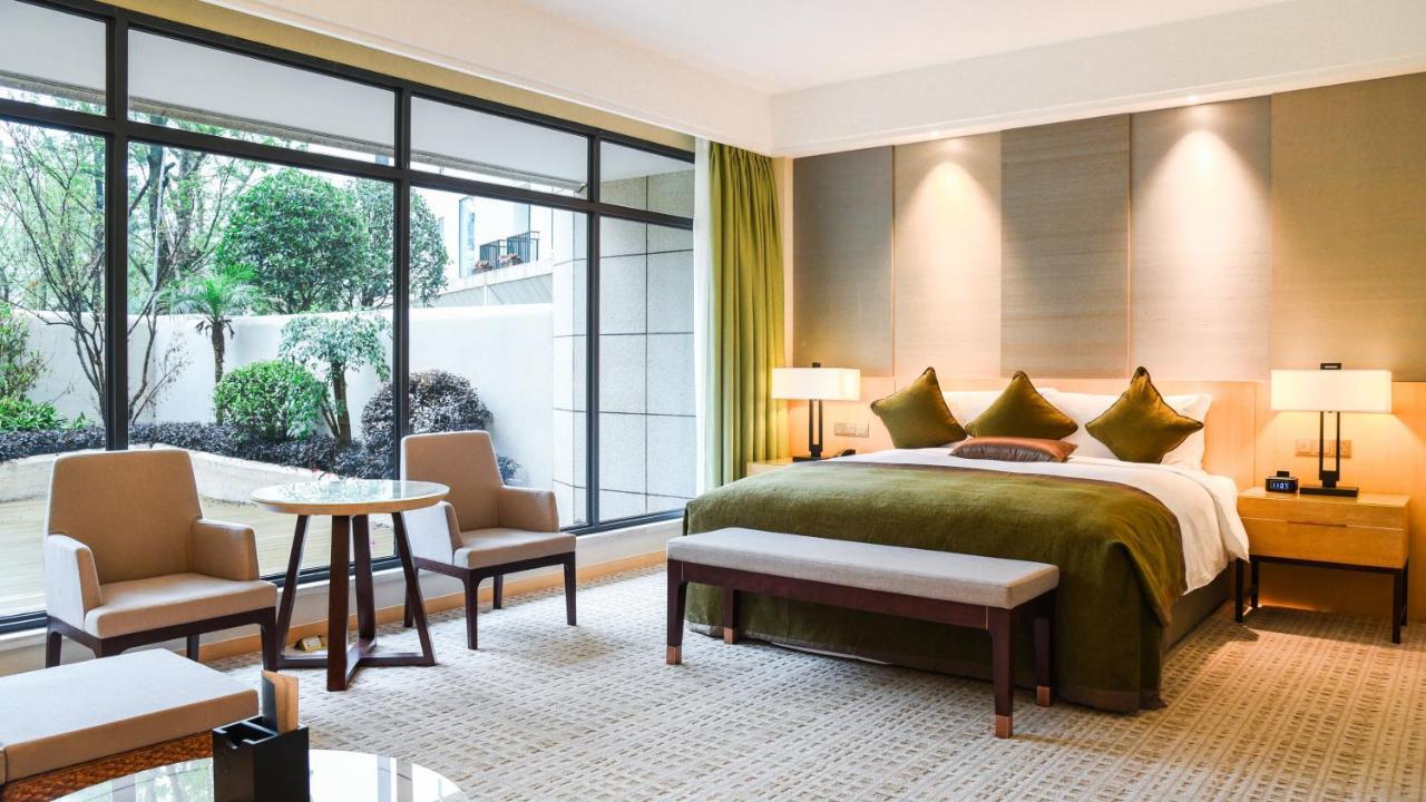 InterContinental Heilong Lake, an IHG Hotel Meishan  Buitenkant foto