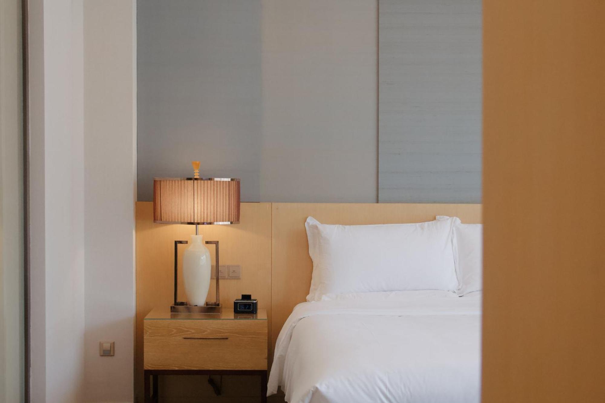 InterContinental Heilong Lake, an IHG Hotel Meishan  Buitenkant foto