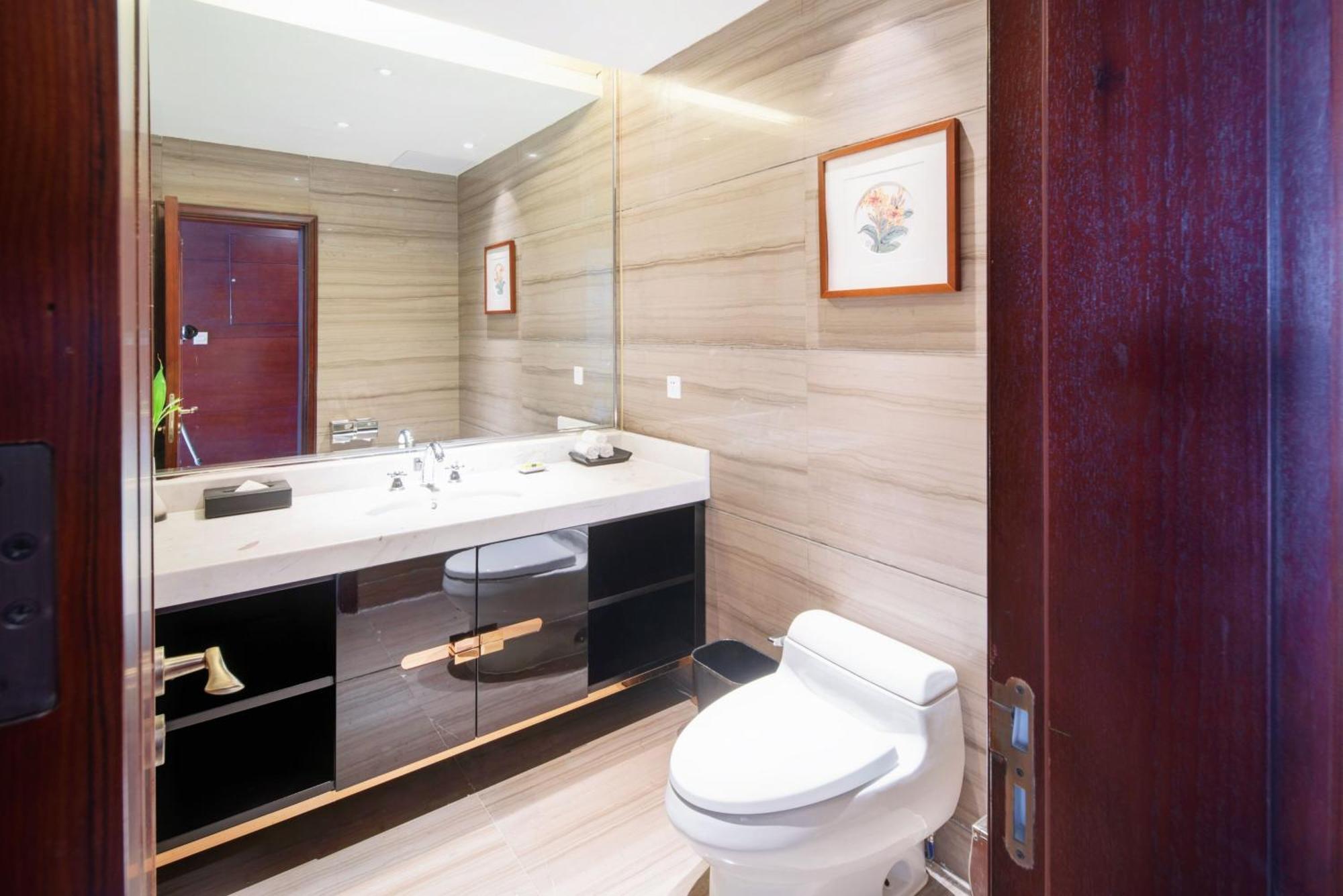 InterContinental Heilong Lake, an IHG Hotel Meishan  Buitenkant foto