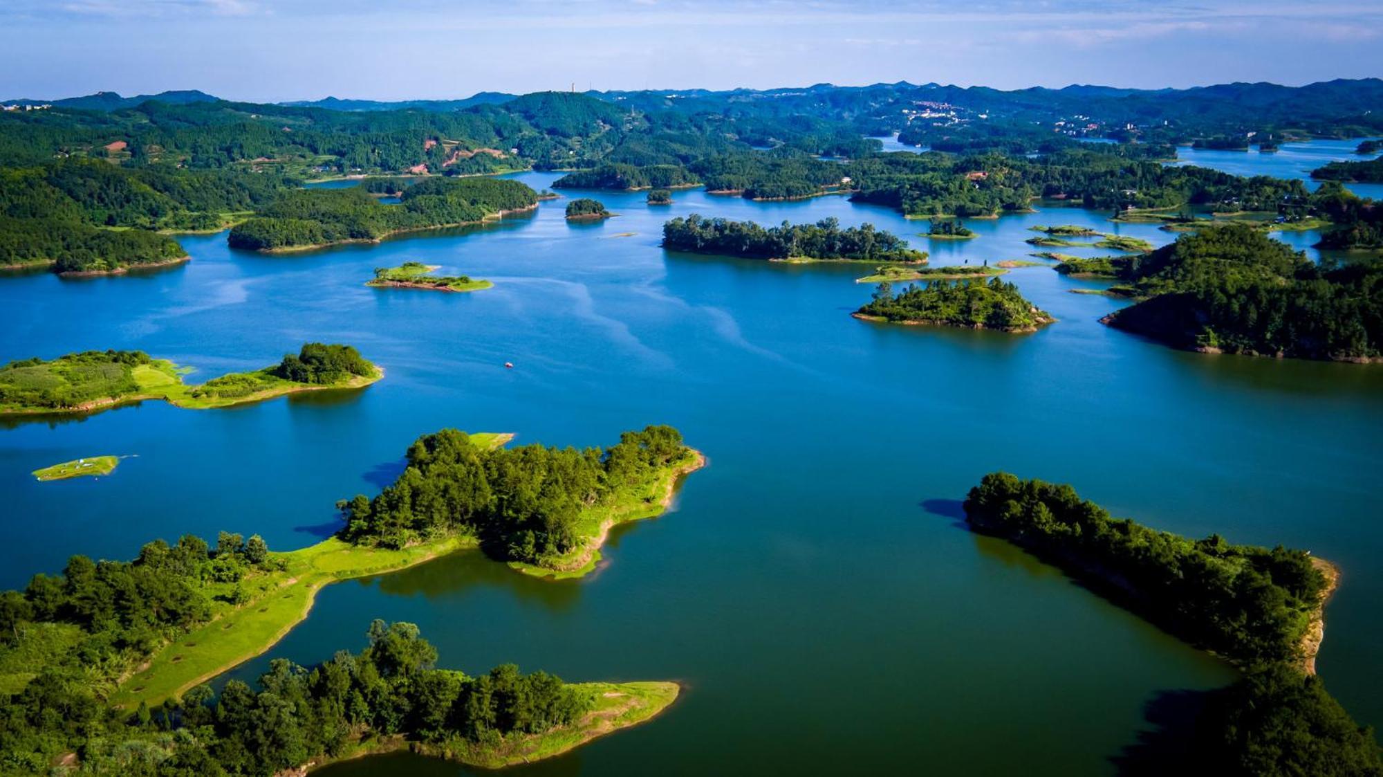 InterContinental Heilong Lake, an IHG Hotel Meishan  Buitenkant foto